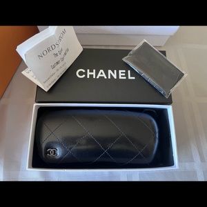 Authentic NWT Chanel Aviator Metallic Pilot Sunglasses